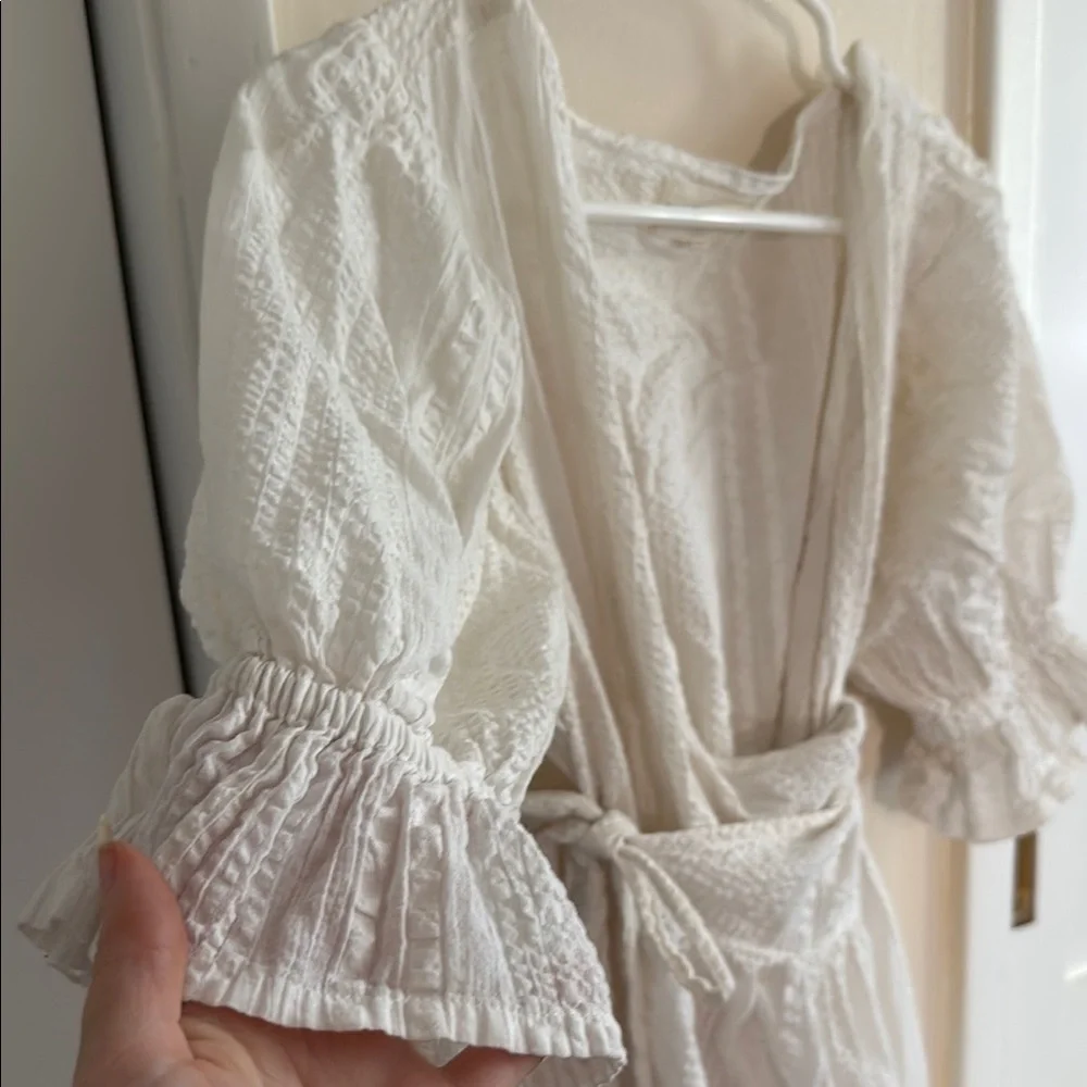 DOA UMA maxi White Wrap Dress - Picture 7 of 9